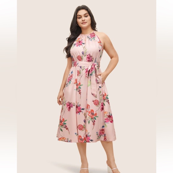 BloomChic Plus Size Citrus Fruit Print Halter Belted Gathered Dress - Picture 1 of 8